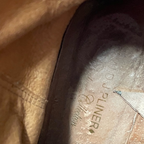 Donald J. Pliner Two-Tone Brown Ankle Boots size 8.5 - Picture 11 of 12